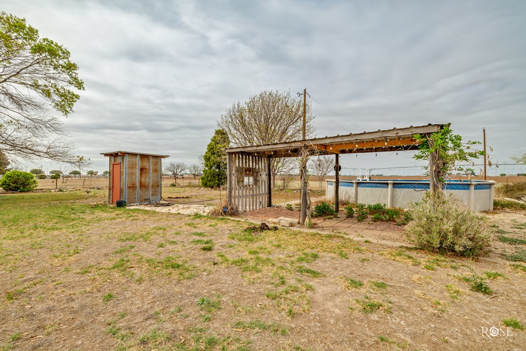 8862 Loop 570 Property Photo 14