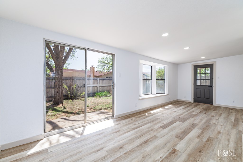 3853 Sandstone Rd Property Photo 16