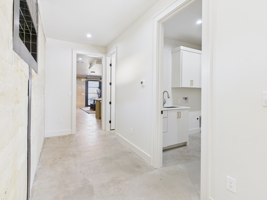 1905 Beaty Rd Property Photo 19