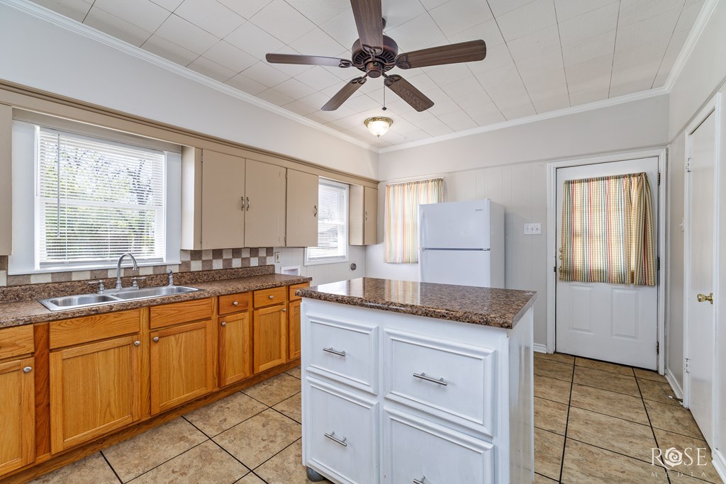 1522 Rio Grande St Property Photo 13