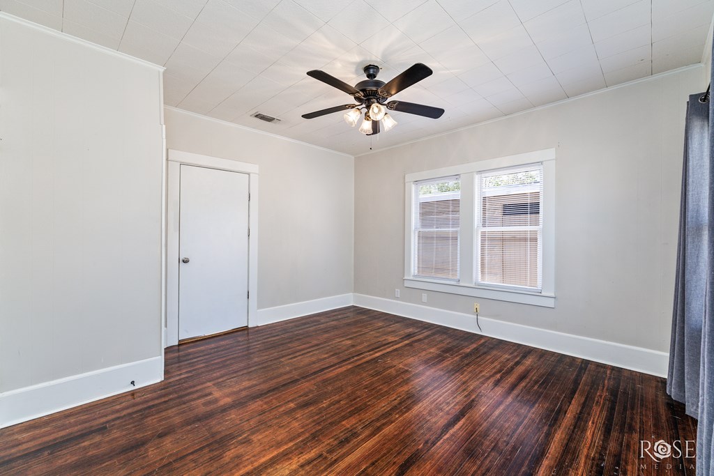 1522 Rio Grande St Property Photo 16