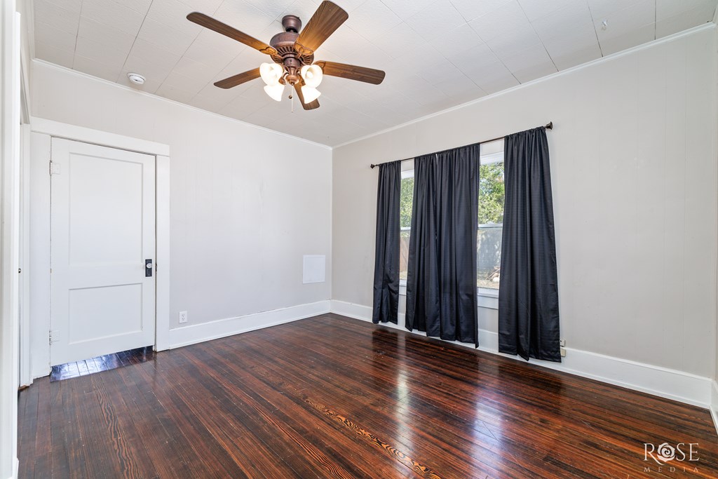 1522 Rio Grande St Property Photo 19