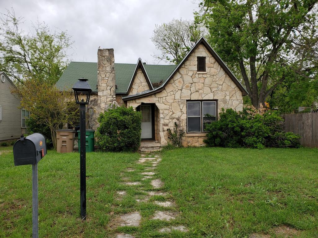 212 N Adams St Property Photo 1