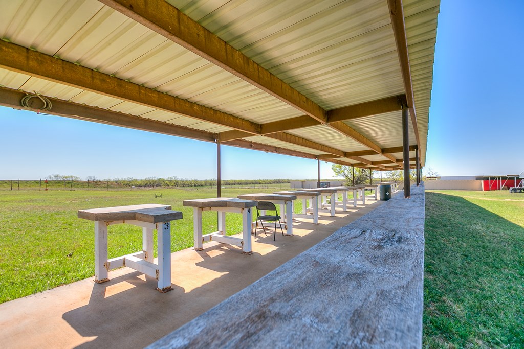 6001 Hwy 83 Property Photo 58