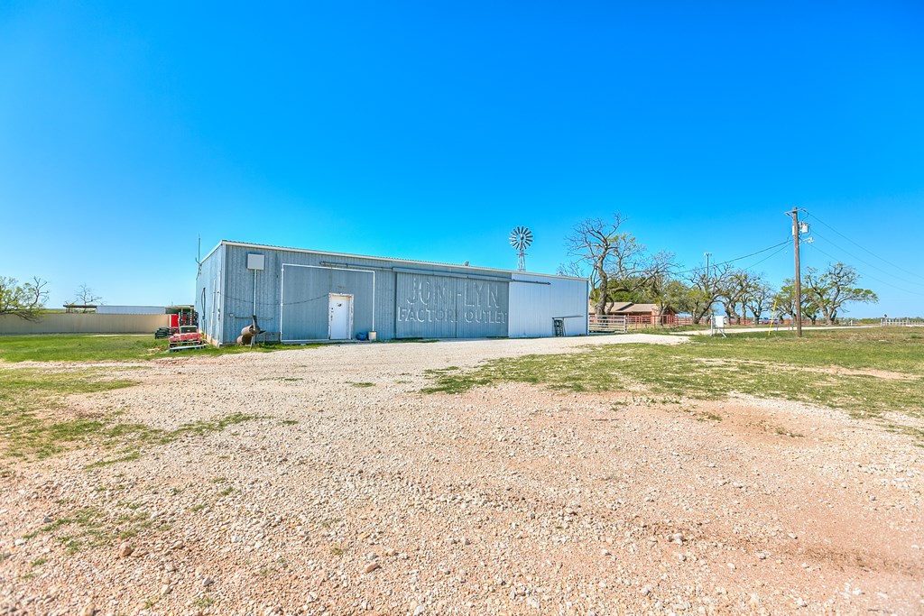 6001 Hwy 83 Property Photo 60
