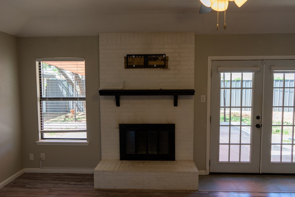 201 Amistad Rd Property Photo 8