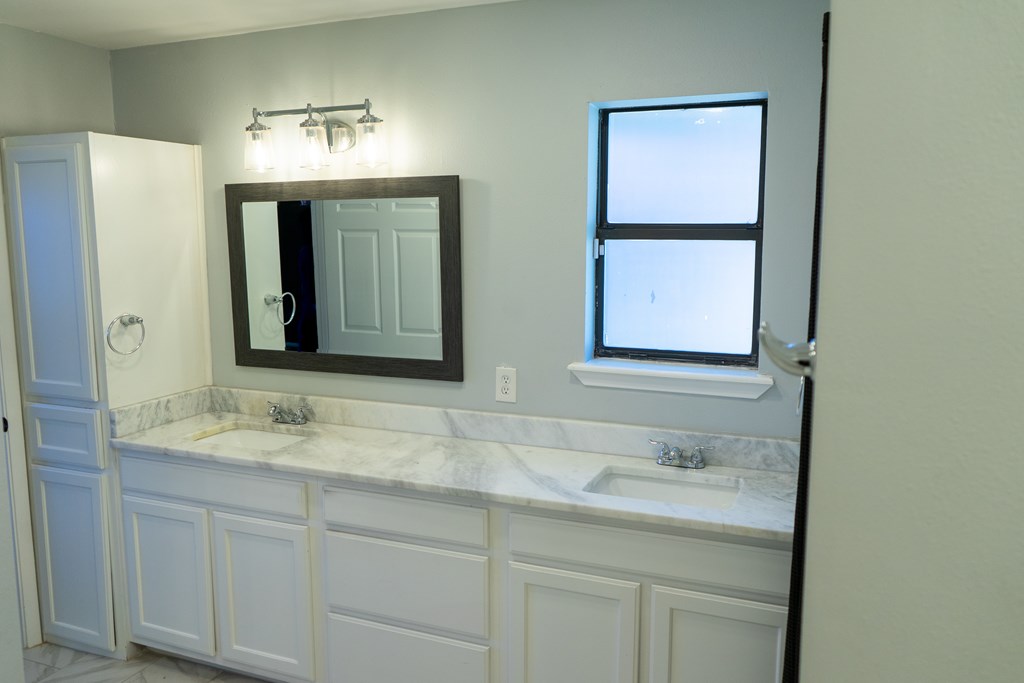 201 Amistad Rd Property Photo 19