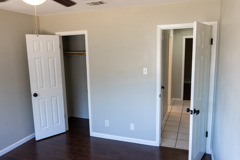 201 Amistad Rd Property Photo 22