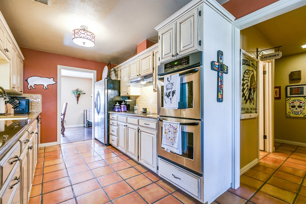 3709 Vista Del Arroyo Property Photo 8
