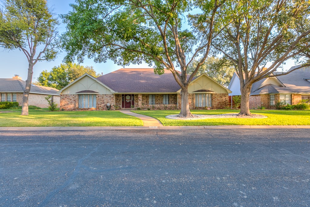 3406 Clearview Dr Property Photo 2