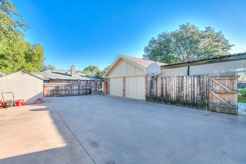 3406 Clearview Dr Property Photo 49