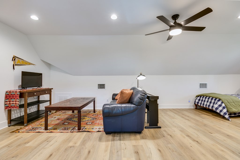 7128 Club Creek Lane Property Photo 41