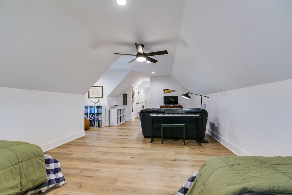 7128 Club Creek Lane Property Photo 44
