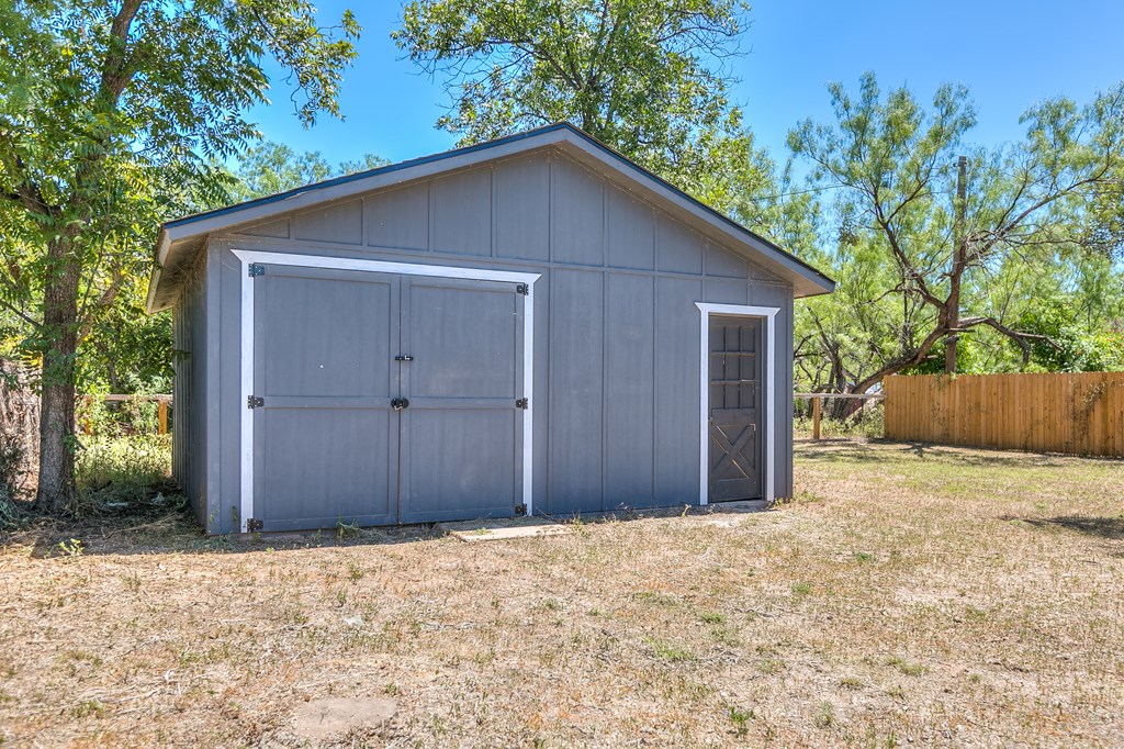 6622 Knickerbocker Rd Property Photo 41