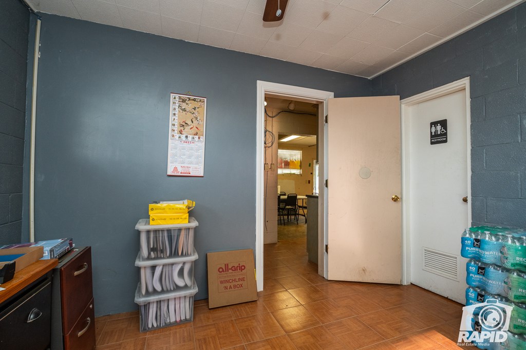 1325 S Chadbourne St Property Photo 8