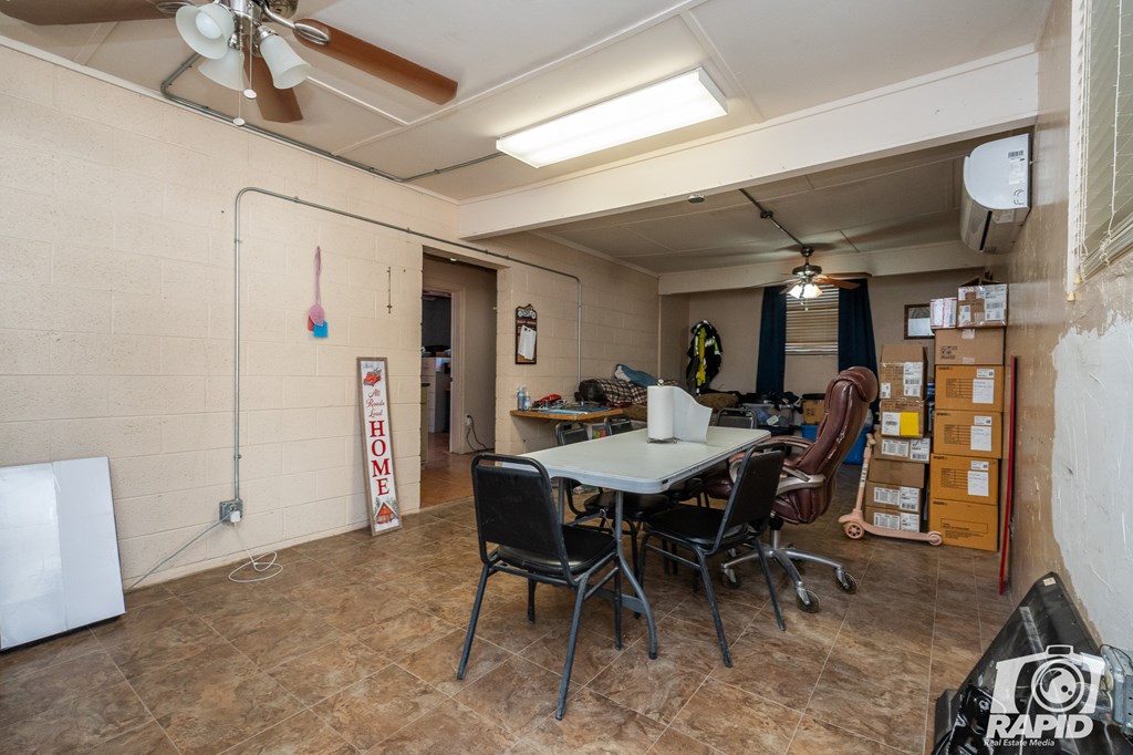 1325 S Chadbourne St Property Photo 13