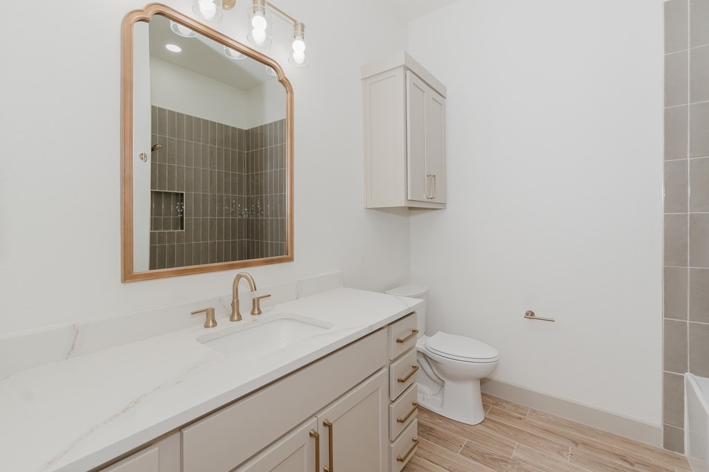 309 Spur Dr Property Photo 25