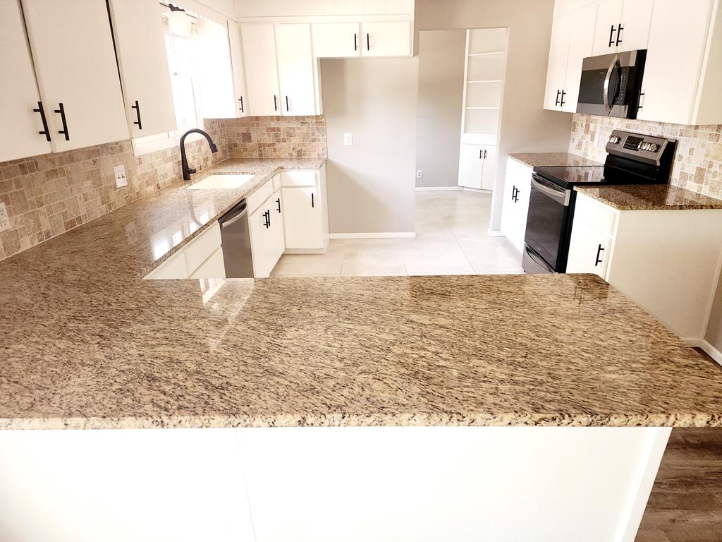 3501 W Beauregard Ave Property Photo 5