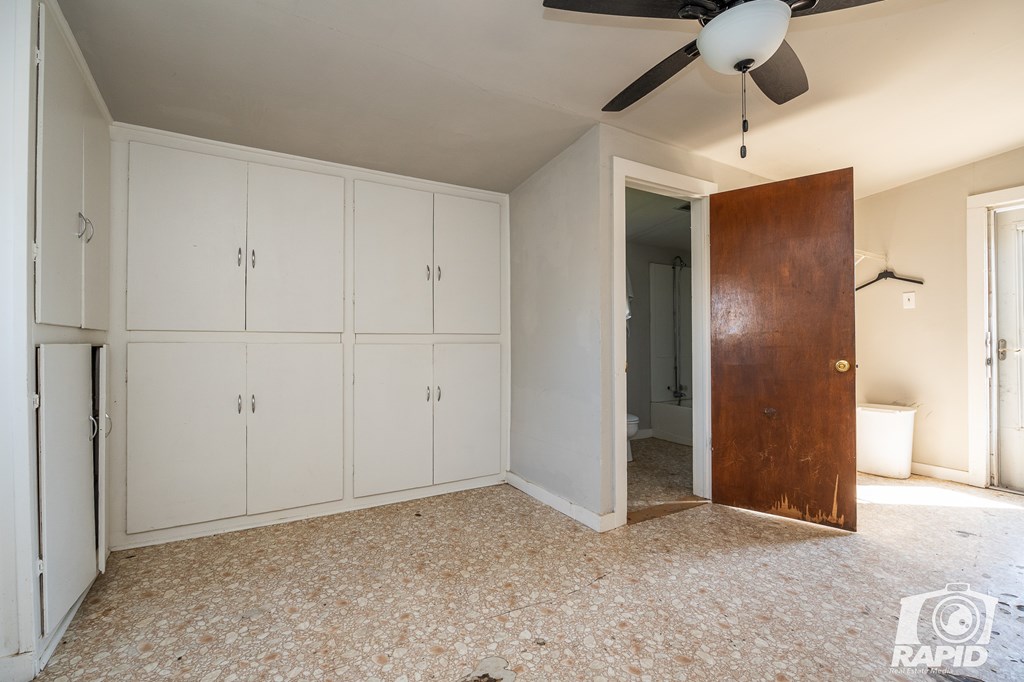 18 8th St Property Photo 17