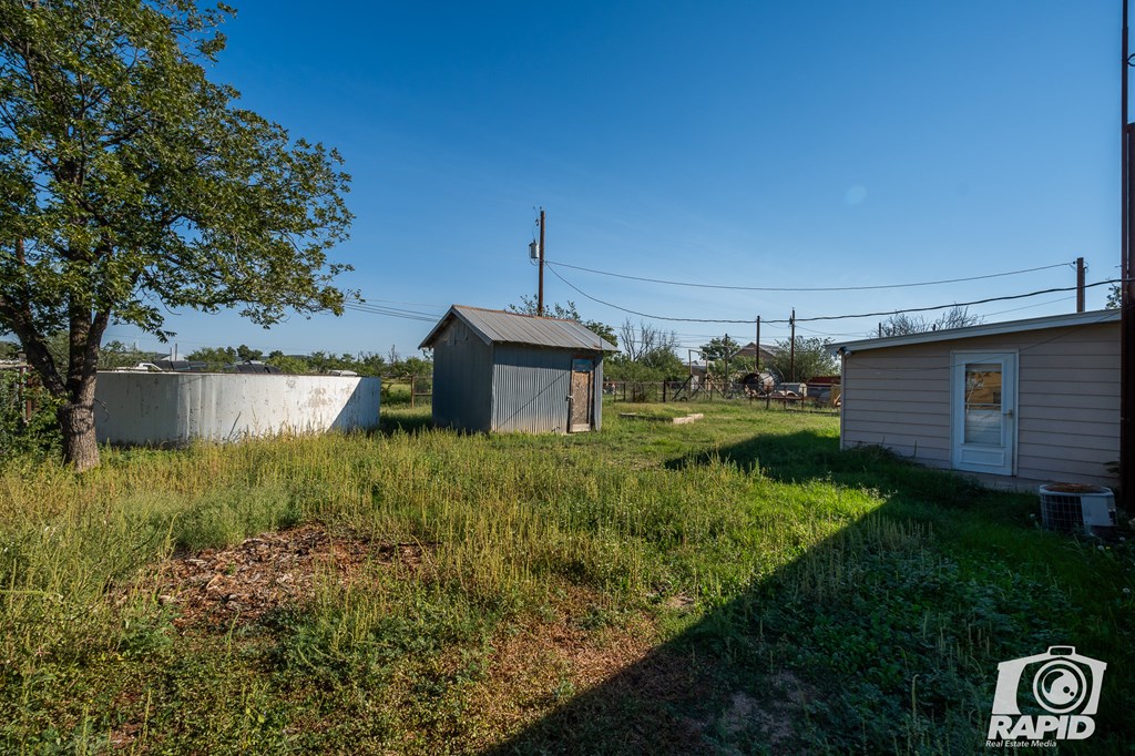18 8th St Property Photo 20