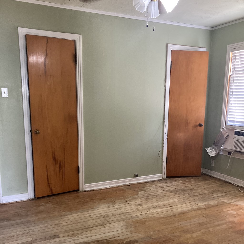 2701 San Antonio St Property Photo 4