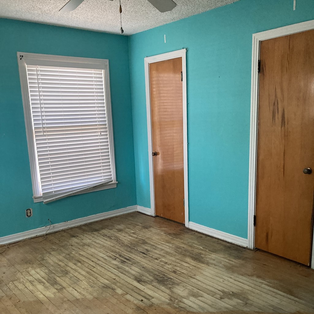 2701 San Antonio St Property Photo 6