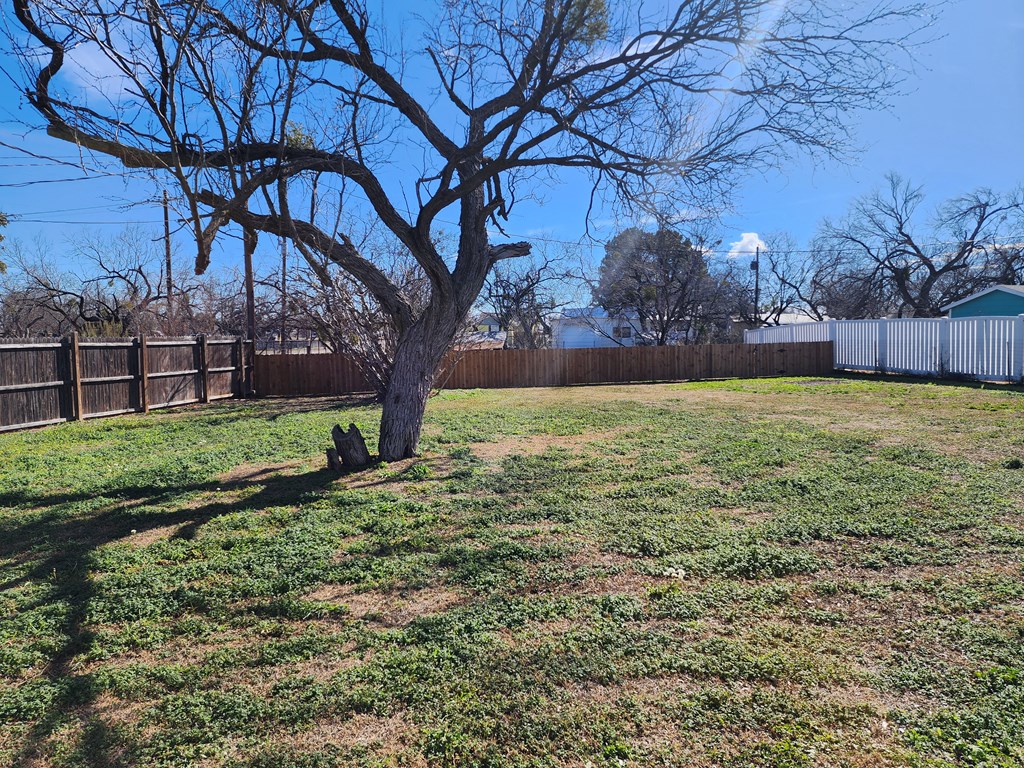 1630 Canal Rd Property Photo 16