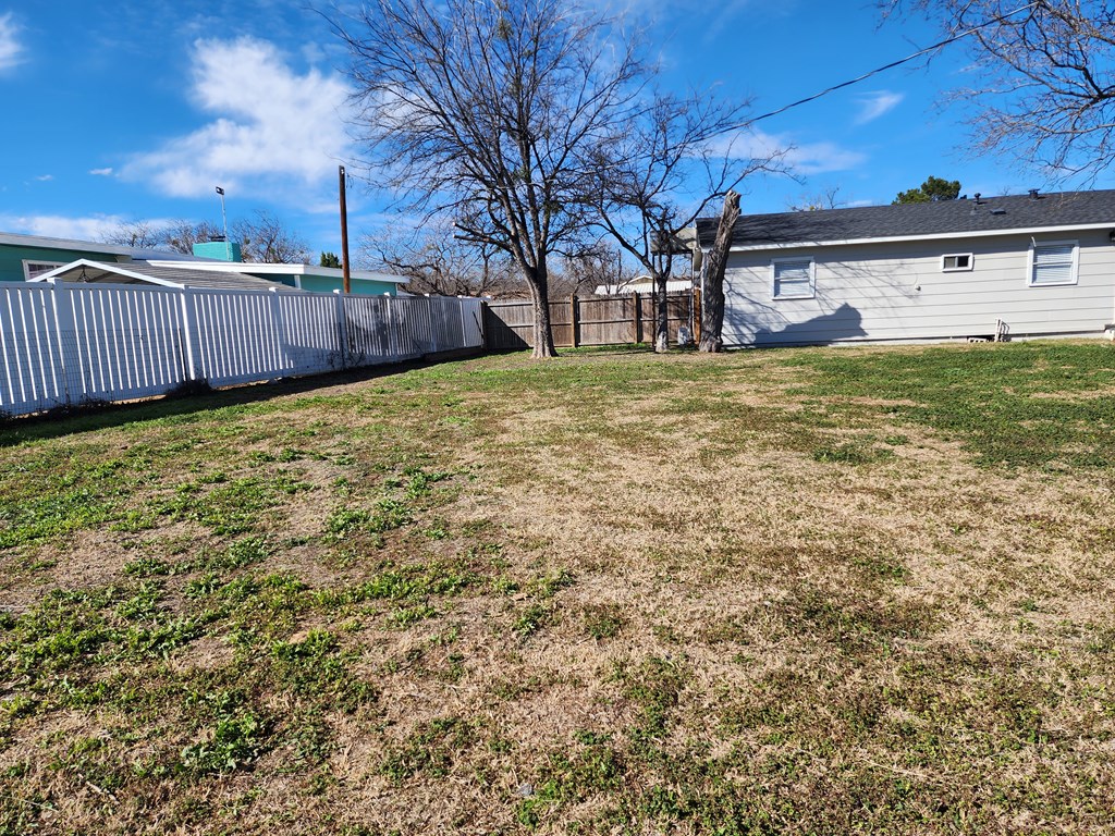 1630 Canal Rd Property Photo 18