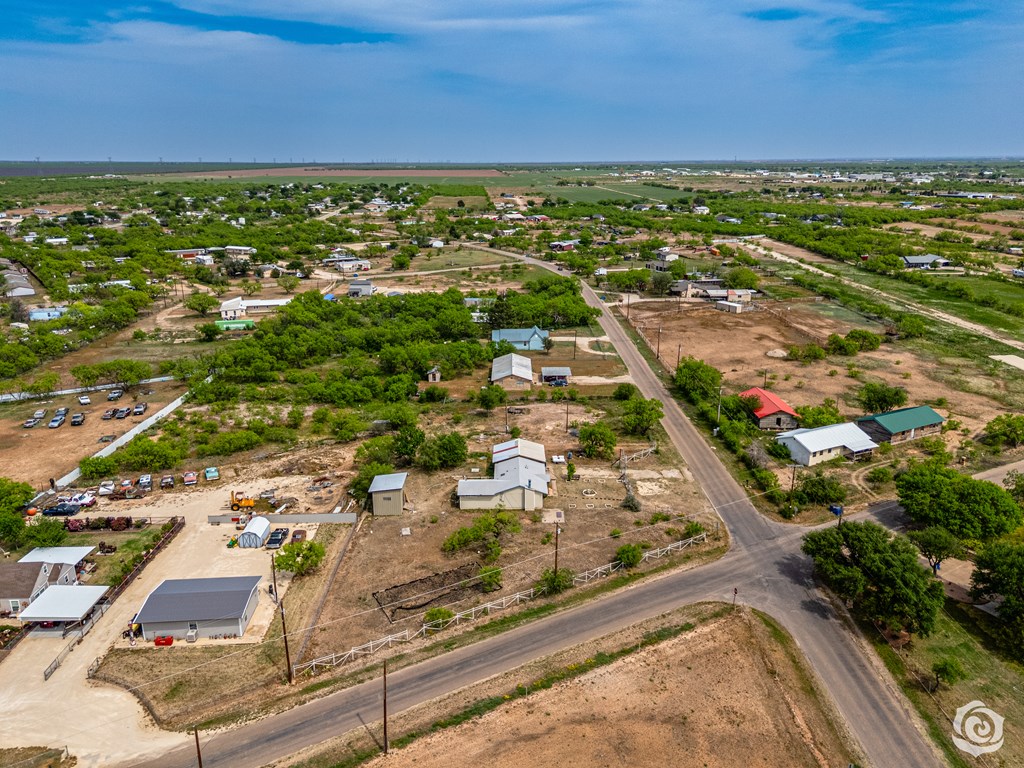 1090 Apache Trail Property Photo 36