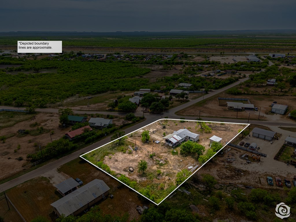 1090 Apache Trail Property Photo 41