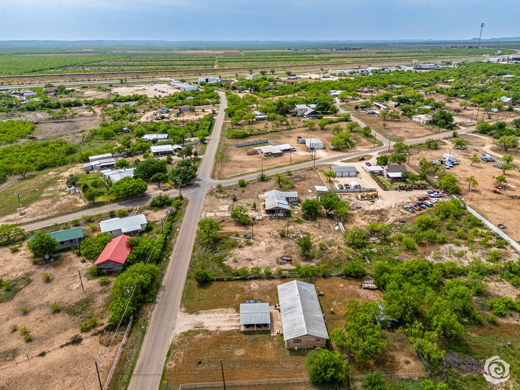 1090 Apache Trail Property Photo 42