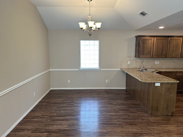 4302 Rimrock Circle Property Photo 4
