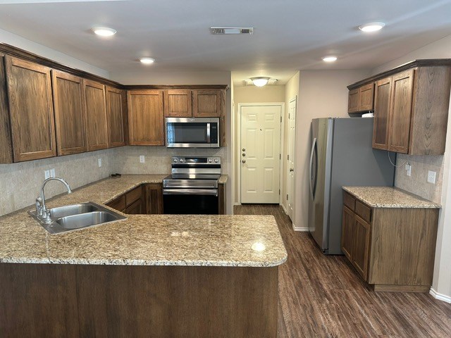 4302 Rimrock Circle Property Photo 5