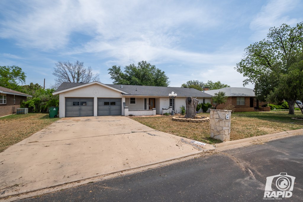 1642 Catalina Dr Property Photo 2
