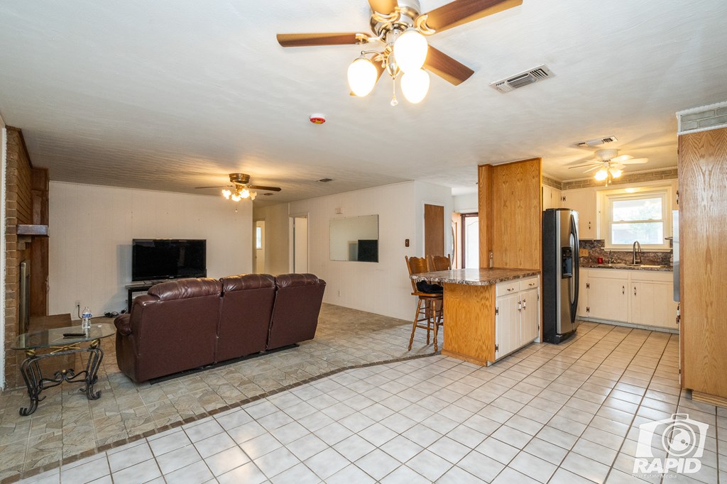 1642 Catalina Dr Property Photo 5