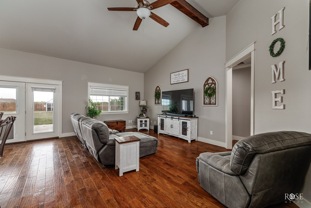 5988 Bridlewood Court Property Photo 10
