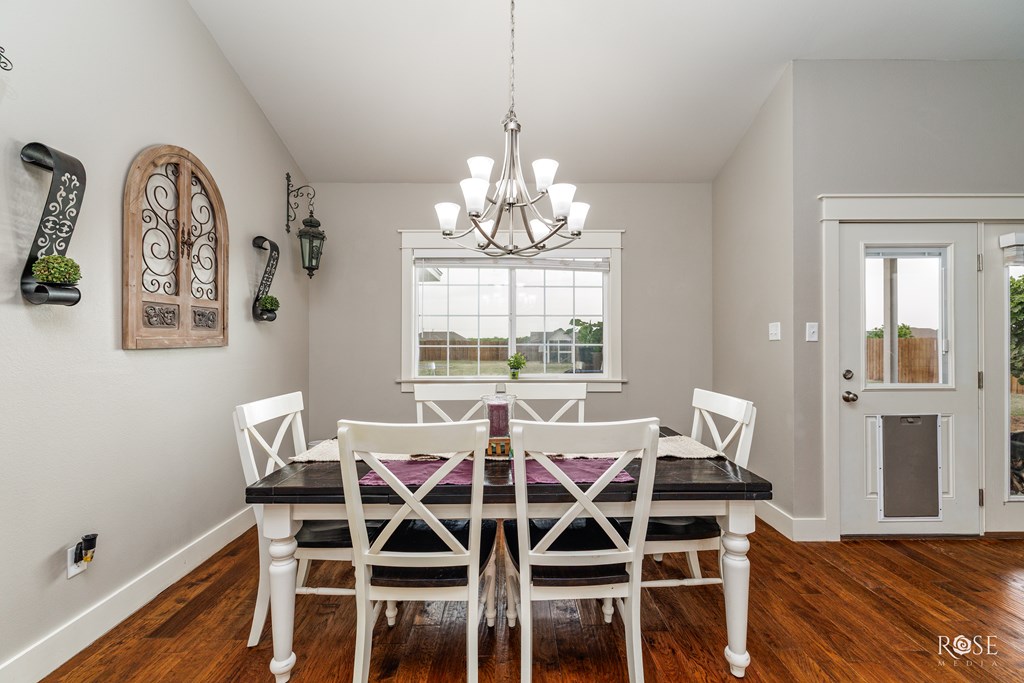 5988 Bridlewood Court Property Photo 13