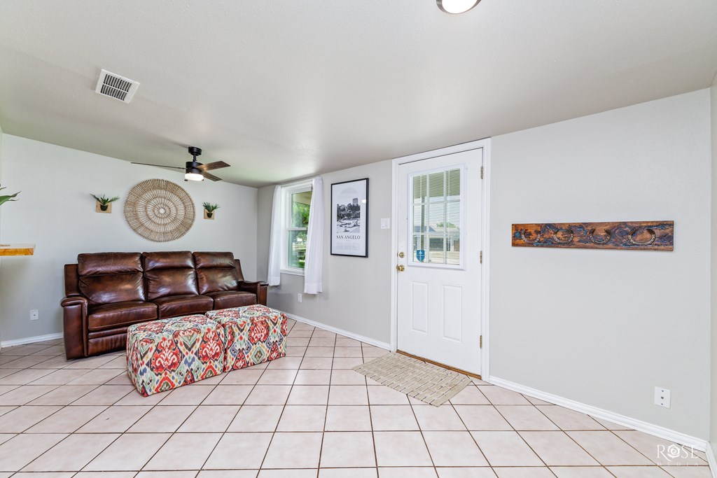 1633 Canal Rd Property Photo 4