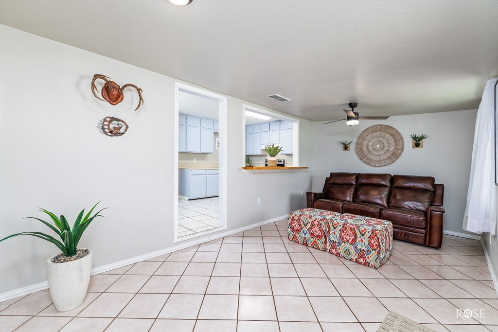 1633 Canal Rd Property Photo 8