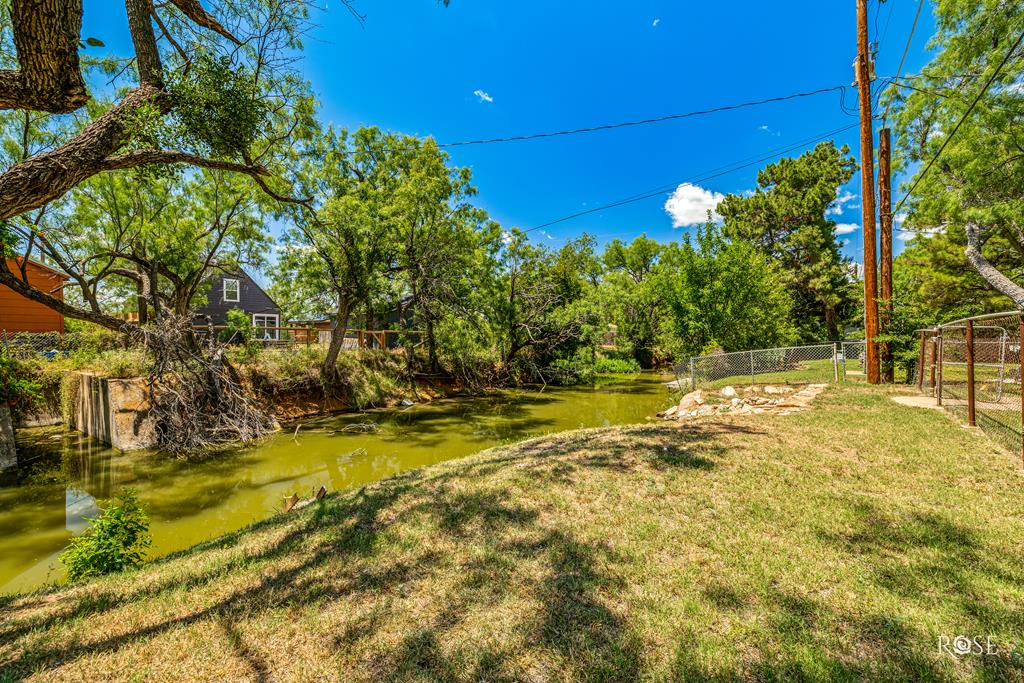 1633 Canal Rd Property Photo 33