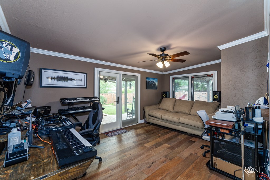 3210 Briargrove Lane Property Photo 23