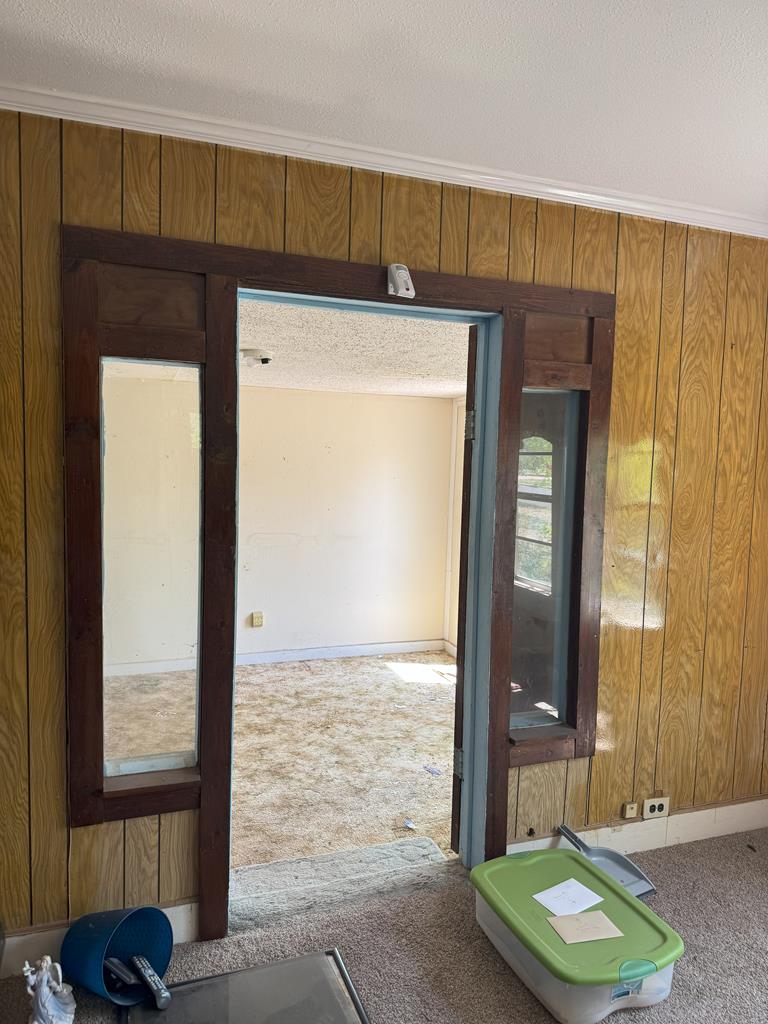 66 E Ave G Property Photo 4