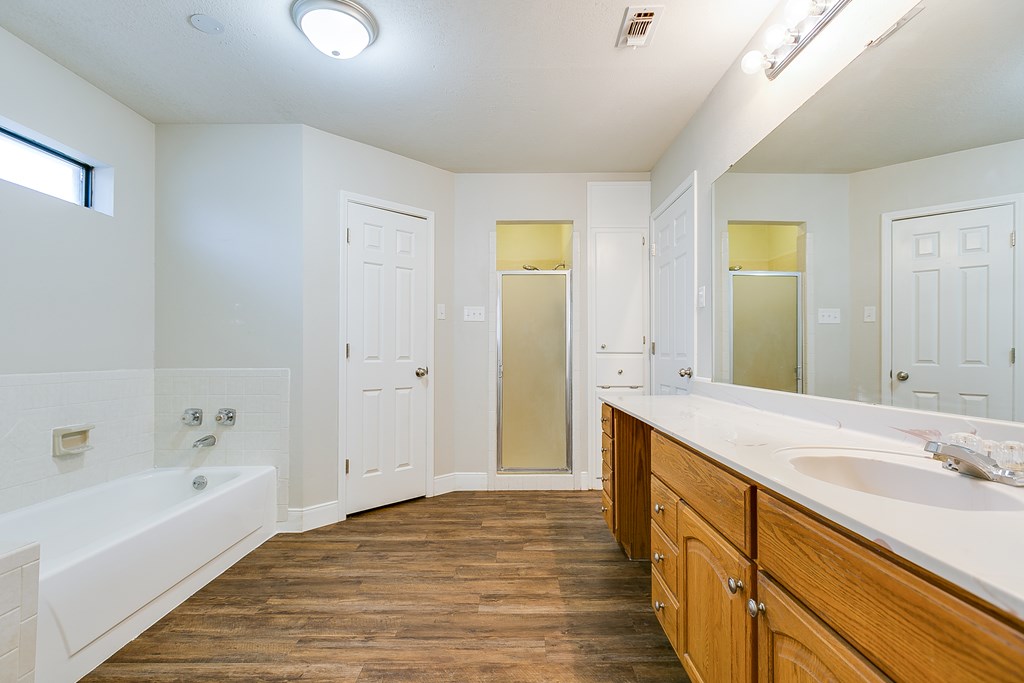 3605 Inglewood Dr Property Photo 23