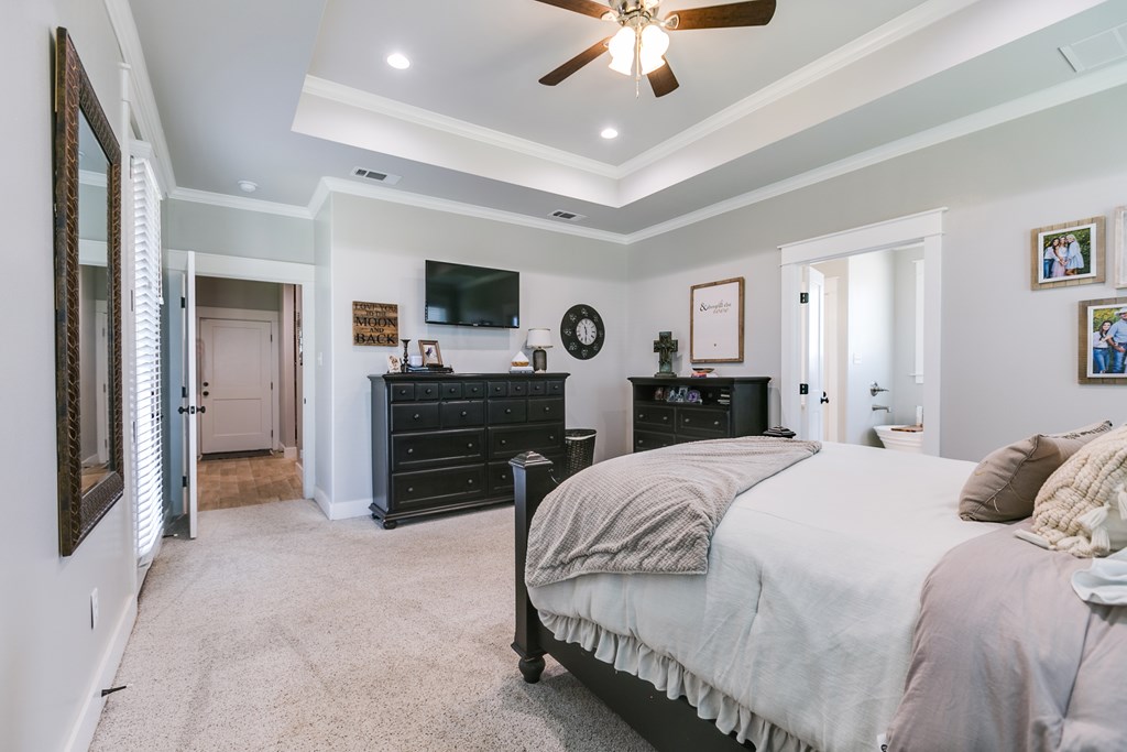 5926 Bridlewood Court Property Photo 17