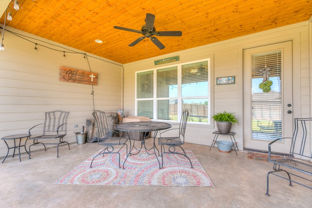 5926 Bridlewood Court Property Photo 37