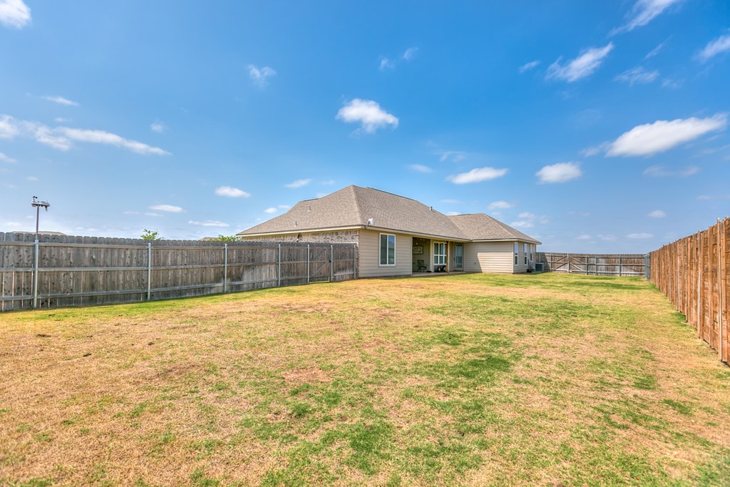 5926 Bridlewood Court Property Photo 39