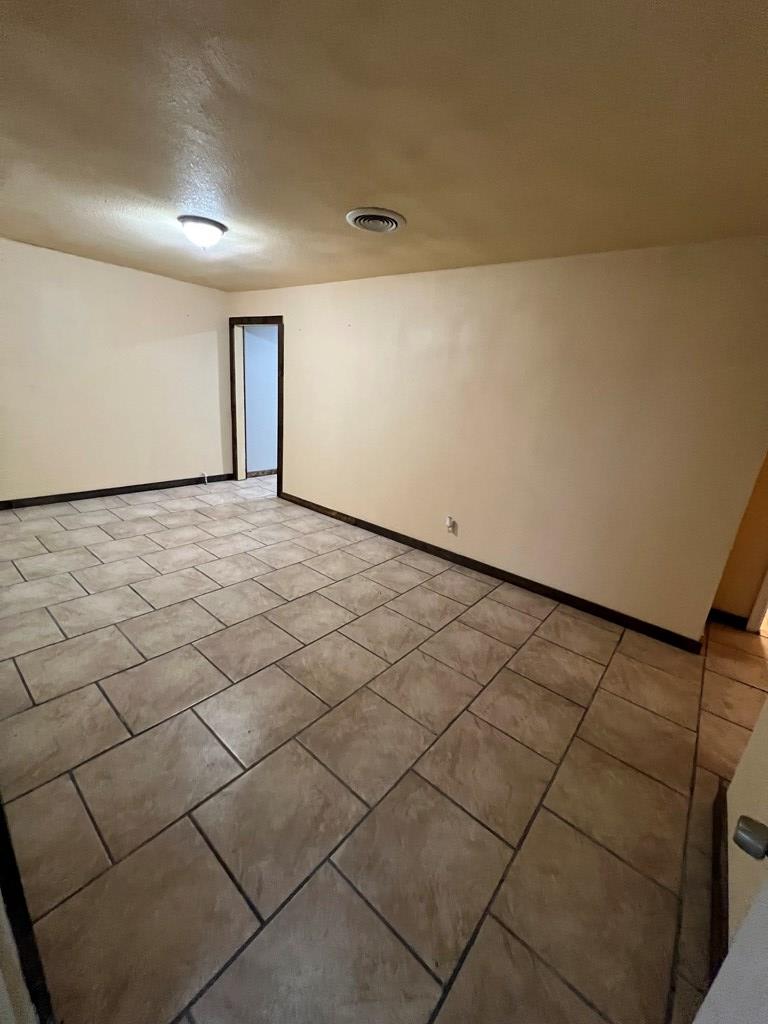 207 Ave J Property Photo 8