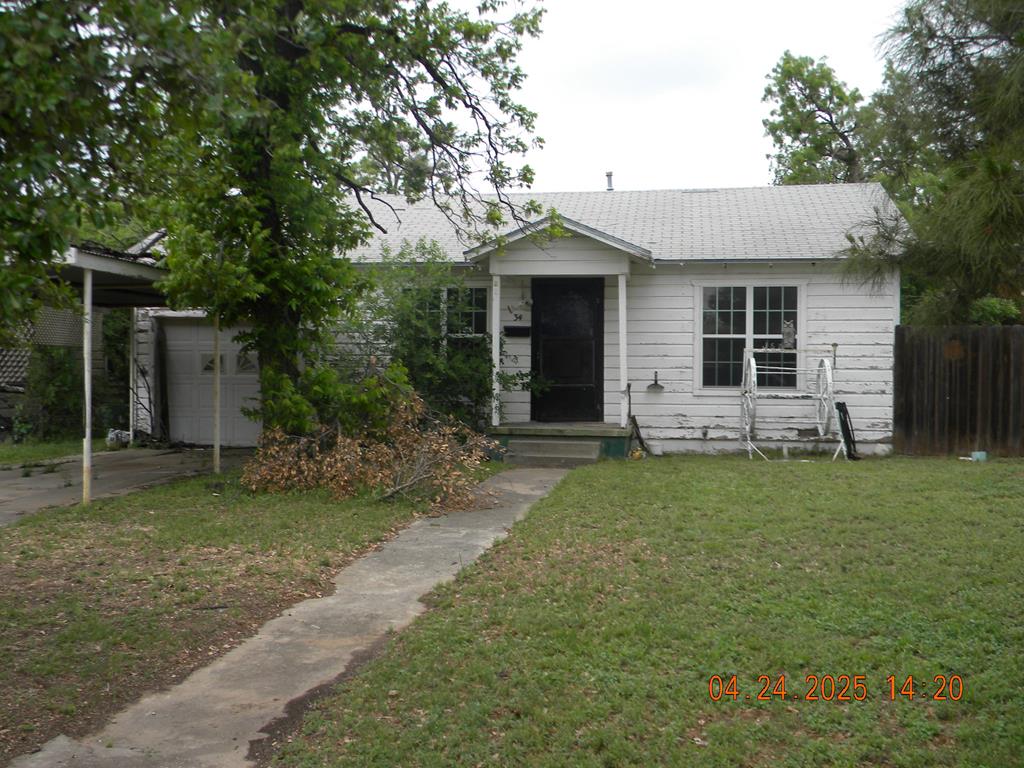 34 W 18th St Property Photo 1