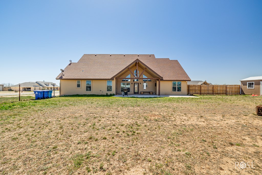 3504 Badger Ct Property Photo 29