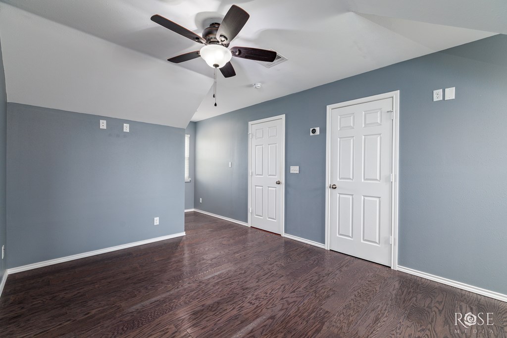 1258 Gleneagles Dr Property Photo 29